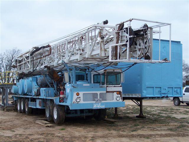 PORTABLE DRILLING RIG ***NEW LISTING*** Make an Offer Drill Depth to 6,000' DRILLING UNIT WILSON Mogul 42B D/D Back In Drlg Unit, S/N 10623423510ADT, LEBUS Grooved f/1 Drill Line, 9/16 Sand Line,