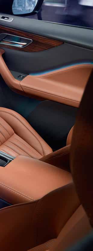 INTERIOR CHOICE SPORTS COMMAND DRIVING POSITION EXTENSIVE PERSONAL CHOICE F-PACE's interior blends sportiness and elegance to create the latest in contemporary design.