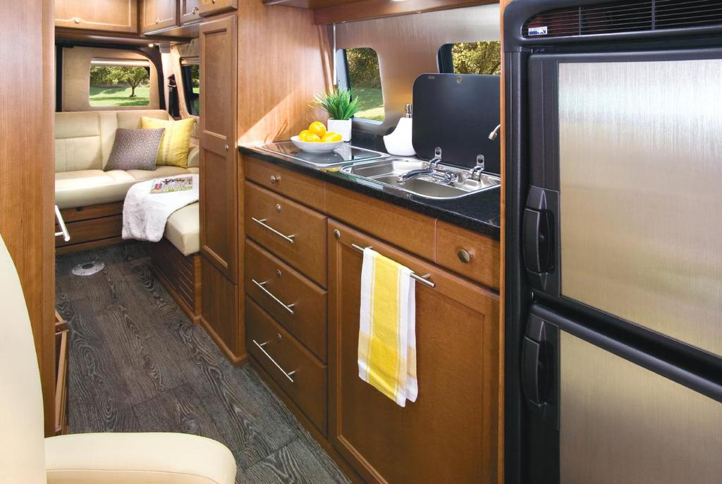 CRAFTSMANSHIP COMFORT STYLE Features Expanded galley features a 7 cu.