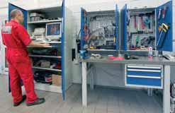 Worktables In the metal and automotive industries, working conditions are often demanding.