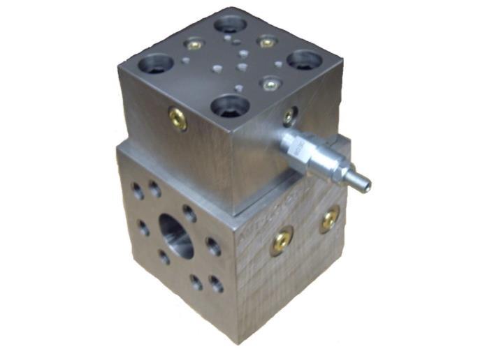 90 DEGREE FLANGED HIGH FLOW LOAD RELIEF VALVE SIZES 1 ¼ thru 4.0 6000 PSI Adjustable relief setting from 150 psi to 6000 psi Standard screw adjustment for relief setting.