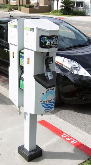Curbside Charging Works well in lowerdensity applications