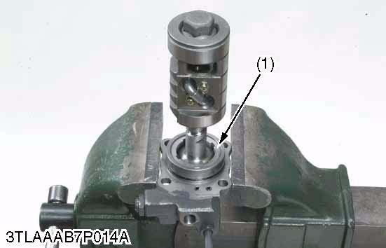 2 ft-lbs (1) Valve Assembly (2) Ball Nut W10157020 Ball Nut Assembly 1. Remove the lock nut (1).