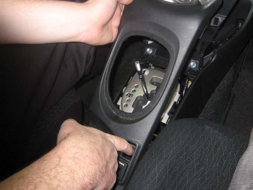 Secure main power harness to vehicle s radio harness with wire tie(s). Fig. 1-10 Panel Removal Tool 4.
