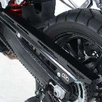Ensuring the chain is fully protected as well as preventing material licking up off the chain and onto the tyres.