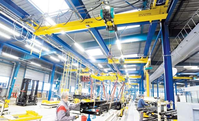 ELECTRONIC DEVICES VARIATOR Travel and lift speed control system for hoists and travelling cranes VARIATOR speed control systems offer greater operating precision and flexibility for your lifting