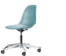 Eames Plastic Side Chair PSCC Charles & Ray Eames, 1950 760-885 30-34¾ 388 15¼ 465 18¼ 550 21¾ 465 18¼ 360-485 14¼ -19 370 14½ Dimensions meet the requirements of EN 1335-1 Seat shell: dyed-through