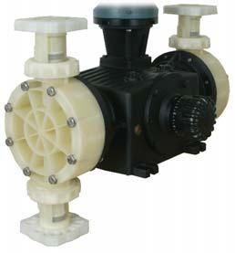The reciprocating diaphragm displaces controlled volume of process fl uid through the suction and discharge valve