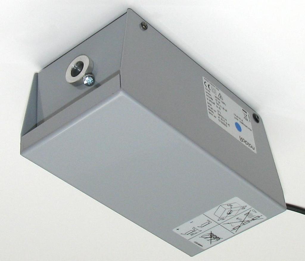 FL 20-2 Halogen light generator for use with fibre optic lighting User Manual Mounting
