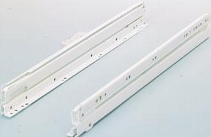 Over extension FR 614 Roller runner system with self-closing feature, two-sided captive guide rail for screw-on assembly 5 runner lengths 350 550 mm Finish: white Load capacity: 100 lbs K.C.M.A.