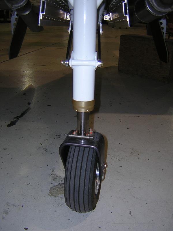 13:D:1b Nose Gear, 432-0005 for the retractable gear* ( includes the fork ) Over-center link arms 433-0001 4721(2 pcs) Nose Gear, 432-0005 for the retractable gear* ( includes the fork ) Washer,