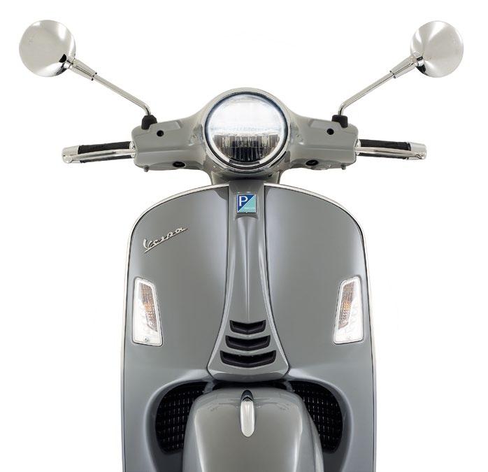VESPA GTS SUPERTECH 125 / 300 hpe A new entry in the range, Vespa GTS SuperTech is born to showcase that sports nature and passion for technology.