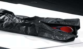 Mercedes-Benz roof box L Four bags made from hardwearing, water-repellent