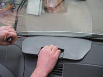 The use of these dashboard protective elements ensures that the interior trim, vehicle roof lining and dashboard do not get dirty or damaged when cutting out glued vehicle panes such as the