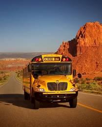 SV400003R Prepared by: Reviewed/ Approved by: Page 4 of 21 1.0 OVERVIEW OF THE HYBRID SCHOOL BUS 1.