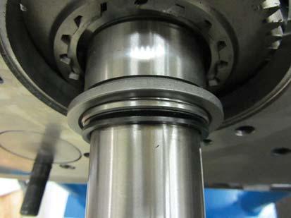 Oil Pump and Lube Tube Installation Service Procedures TRSM0970 6. Install the Input Shaft Spacer on the Input Shaft.