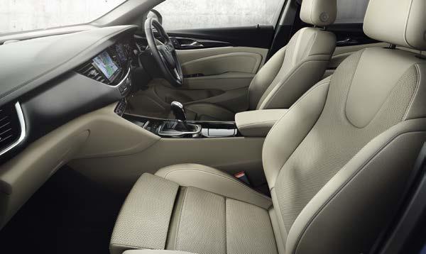 4. INTERIOR TRIMS. Outstanding innovations, outstanding new trims.