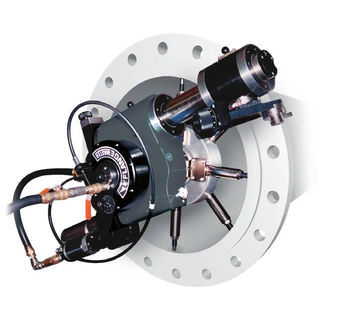 dual-speed gearbox delivers optimum cutting speeds Strong, reversible motor with worm drive Counter Balanced for consistent cutting speed - uphill and downhill Tapered bushings adjust to zero