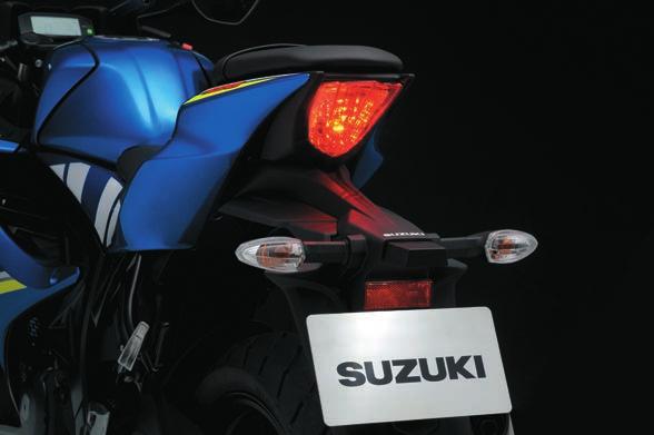 The GSX-R125 s LED headlights are bright and compact, lighter and longer lasting compared to