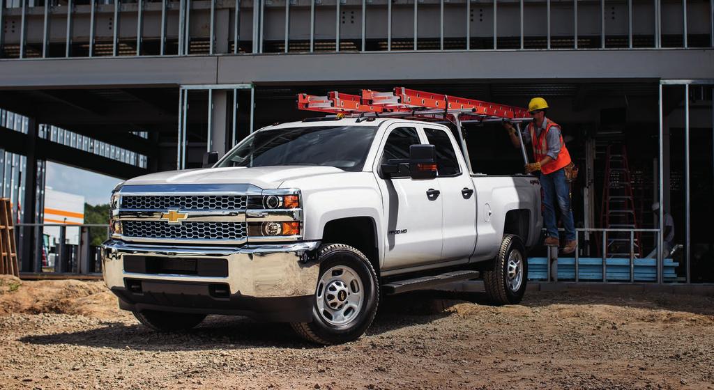 THE MOST COMPREHENSIVE LINEUP IN THE INDUSTRY. 2500HD 4-door Double Cab Standard Box WT 4x4 in Summit White with available dealer-installed Chevrolet Accessories. WE MEAN BUSINESS.
