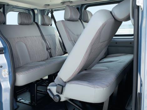 With the availability of several optional extras, it s easy to make the most of the Primastar Minibus, whatever your business; whatever your needs.