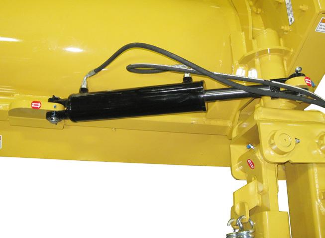 (5 @4) (2) (4) (3) (4) (2) (3) (5) SWINGARM Greasing: Extend out the swing arm to expose the grease zerks Rest the flail head on the ground to relieve pressure on the