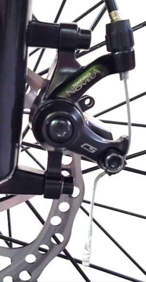 Adjusting the outer brake pad B 1) Before adjusting the brake, push and release the brake lever 10 times. This tightens the brake cable.