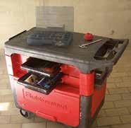 FG618000BLA FG618000 + FG6180L7RED 4 compartment boxes store assorted parts and hardware. Serves as a versatile mobile work-station.