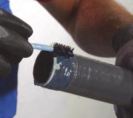 The glue is also suited for flexible PVC hoses to hard PVC fittings.