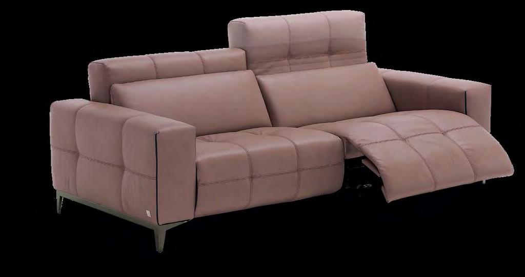 230 - Piedi in metallo finitura titanio 3 Seater Large Sofa 2 Recliners, 2