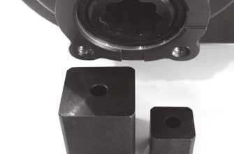 A suitable mounting flange conforming to ISO 5211 or USA Standard MSS SP101 must be fitted to the valve. Refer to label for conformation of output flange details.