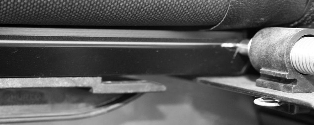 header header stop cover header seal inside tailgate lock toggle into header header seal toggle NOTE: If tailgate has a key lock, TruXedo is secured until tailgate is unlocked and opened.