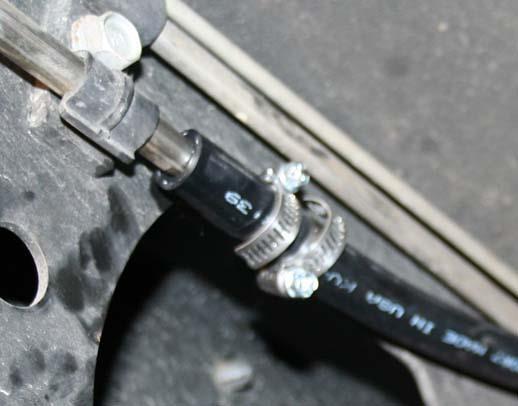15 June 2016 #1050305D 2003-2004½ Dodge Cummins FlowMAX Lift Pump Kit (I-00169) - 10-16. Secure each connection with a hose clamp.