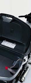 Top box Inner bag DELUXE finish Light gray nylon. Black zippers.