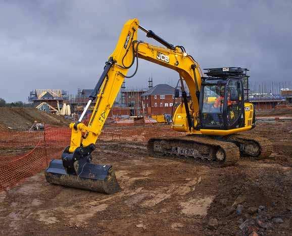 1 JCB offers haer and auxiliary pipework for running a variety of attachments.