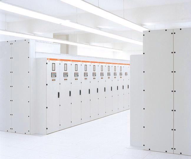 SERVICE WHEREVER 9 Since 1968, ABB has acquired outstanding expertise in the design and construction of gas-insulated switchgear.