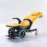 recline Generous 600mm wide seat with open arms facilitates mobilization of larger users without moving to a larger wheel base and reducing accessibility Safe Working Load to support bariatric