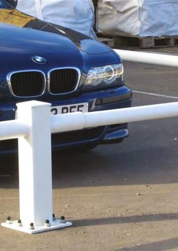 SECURITY RAIL Ideal for securing parking / garage forecourts 60.