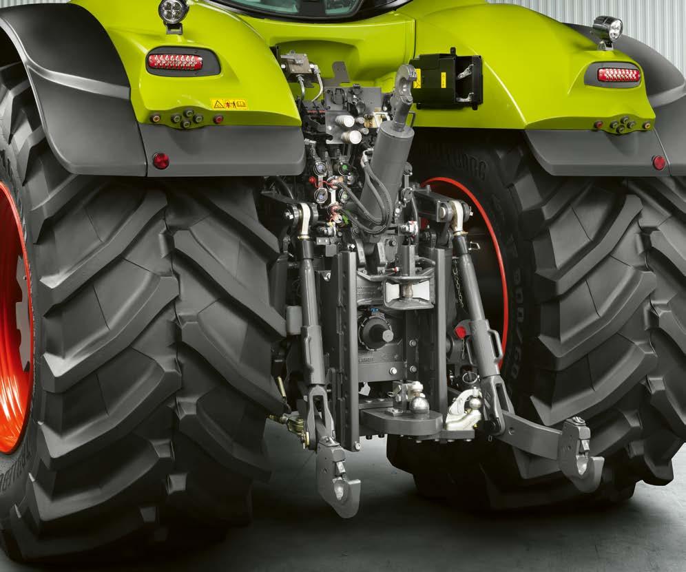 NEW Lifts any implement. The rear linkage. Rear linkage NEW: A hitch to suit every need. The rear linkage. The tow hitch support on the AXION 900 is ISO 500 compliant.