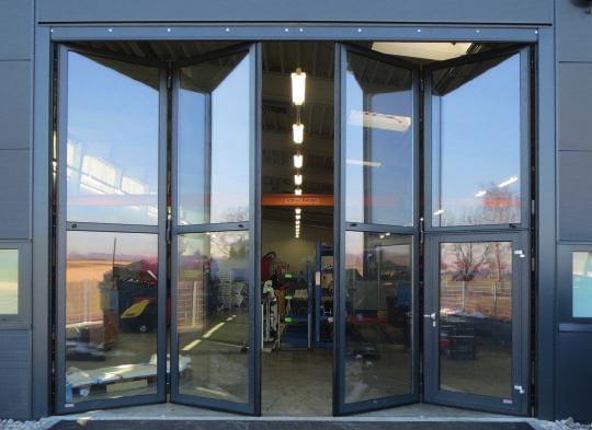 roller doors made of aluminium and steel for industry,