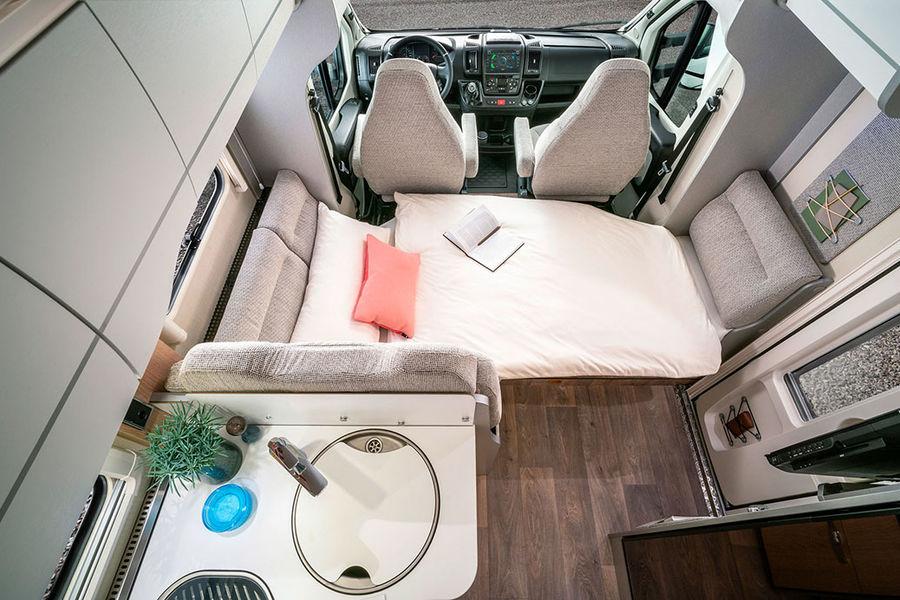 Front sleeping area As standard, an additional berth can be optionally created in the HYMER