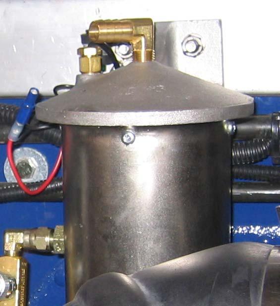 Installation Vapor Escape Valve Metering Valve Figure 11 Location of Vapor Escape Valve 5. Close the metering valve and remove it from the Evaporator. 6. Open the Oil Shut-off Valve on the Filter. 7.