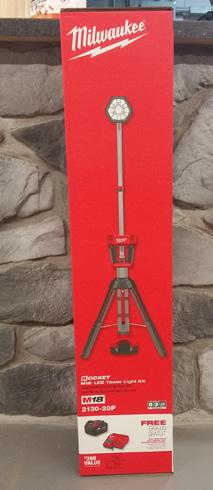 (2656-21L) $119 M18 LED LIGHT TOWER w/ FREE M18 RED