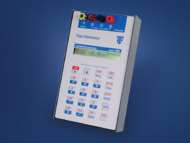 5 F accuracy) 7000 RTD Temperature Calibrator A portable process control instrument that combines a precision digital thermometer (using RTD probes) with an RTD/ohms calibrator.