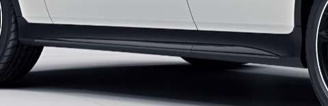 inserts in high-gloss black Exterior mirror housings in high-gloss black Waistline trim strip and window