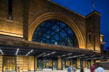 BLADE MINI / MAX APPLICATION IMAGES Udactu vis inculto Kings rsunihilisse Cross Southern iae ac Square, imihinc Cubitt erbissendam Facade, London, Client: Network Rail, Architect: