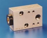 Solenoid For actuator control via an electrical signal. Manual Override To open and close the valve manually.