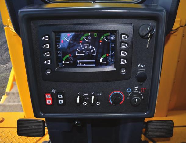 High resolution 7 inch LCD display screen RESPONSIVE & PREDICTABLE CONTROLS The left-hand side joystick controls speed ranges, machine direction changes and steering modes.