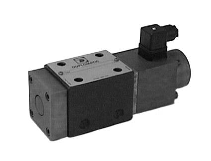 83 250/198 ED D4E DIRECT OPERATED DIRECTIONAL CONTROL VALVE WITH ELECTRIC PROPORTIONAL CONTROL SUBPLATE MOUNTING CETOP 05 p max 250 bar Q max (see performance ratings table) MOUNTING INTERFACE