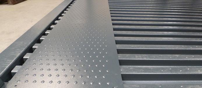 The adapter must be already embedded in the ground plate and in the armouring. MORE WALKING COMFORT: CATWALKS Upper platforms with Aluminium-bulb plate driving sheets.
